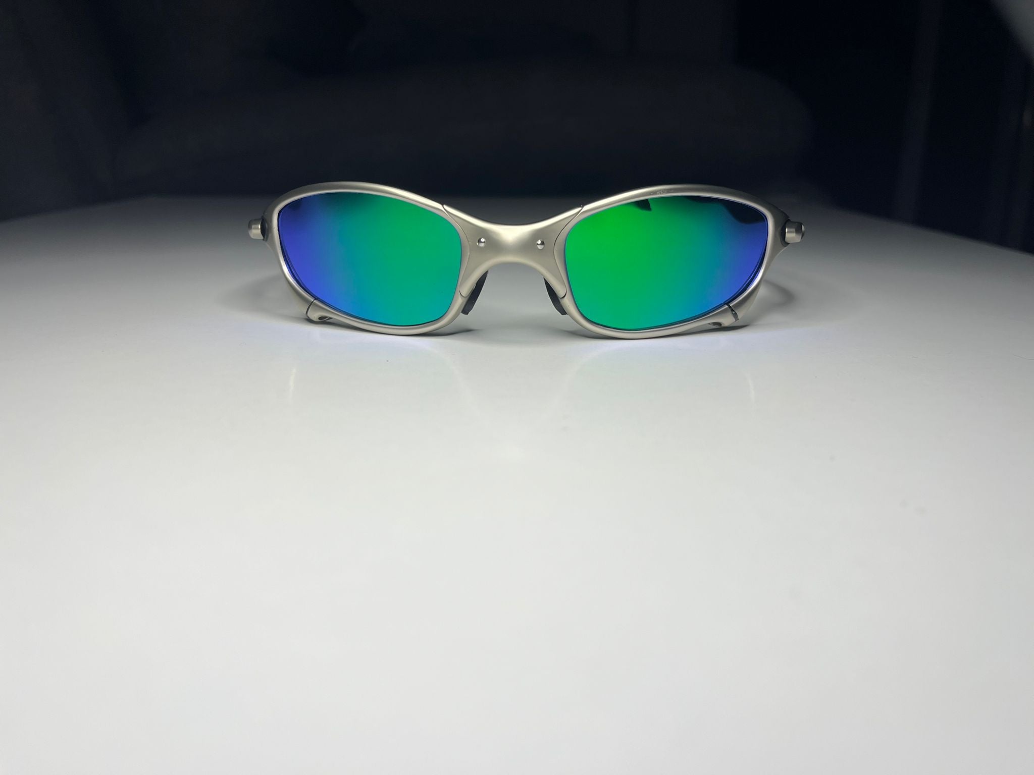 Resolute- Titanium Frame- Green/Blue Lenses- Polarized