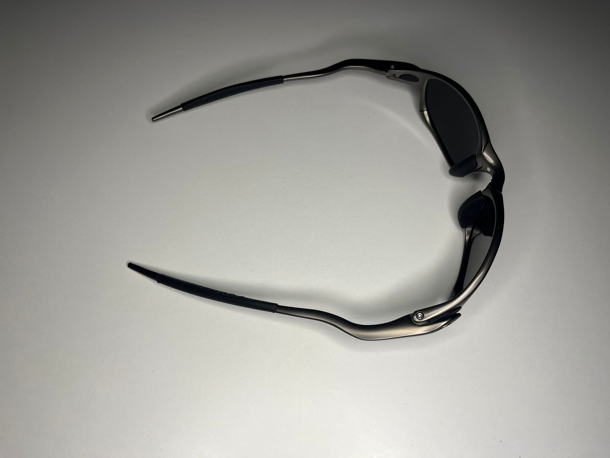 Matrix- Titanium Frame- Mirror Lenses- Polarized