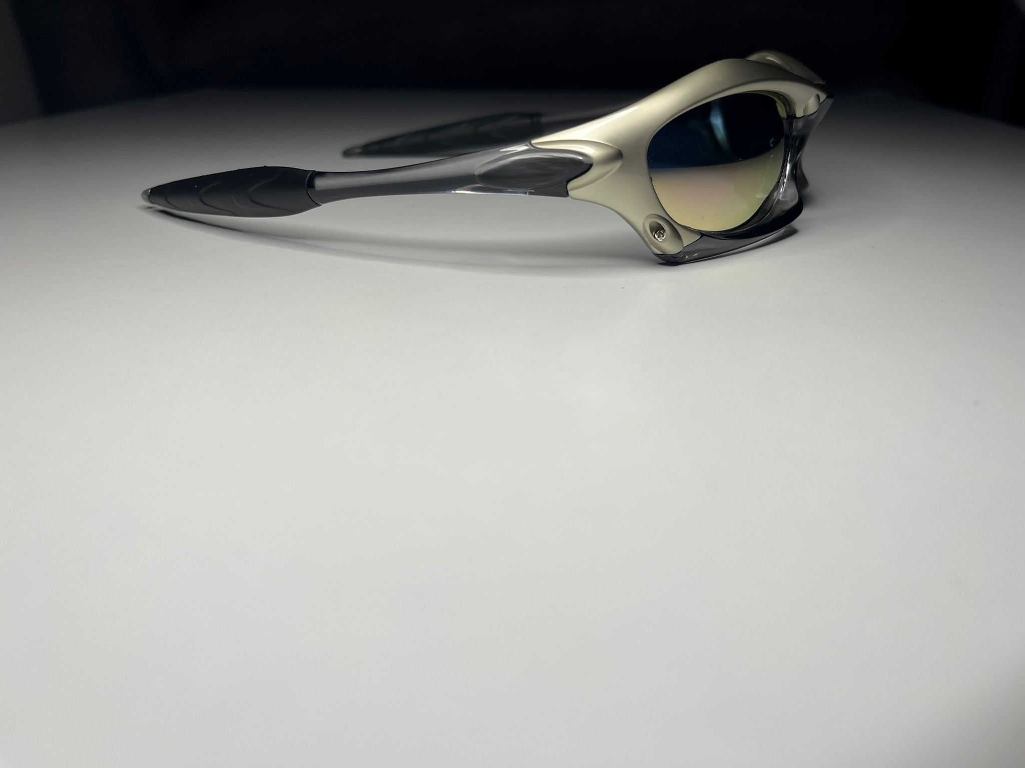 Vortex- Titanium Polished Black Frames- Metallic Yellow Pink Lenses- Polarized