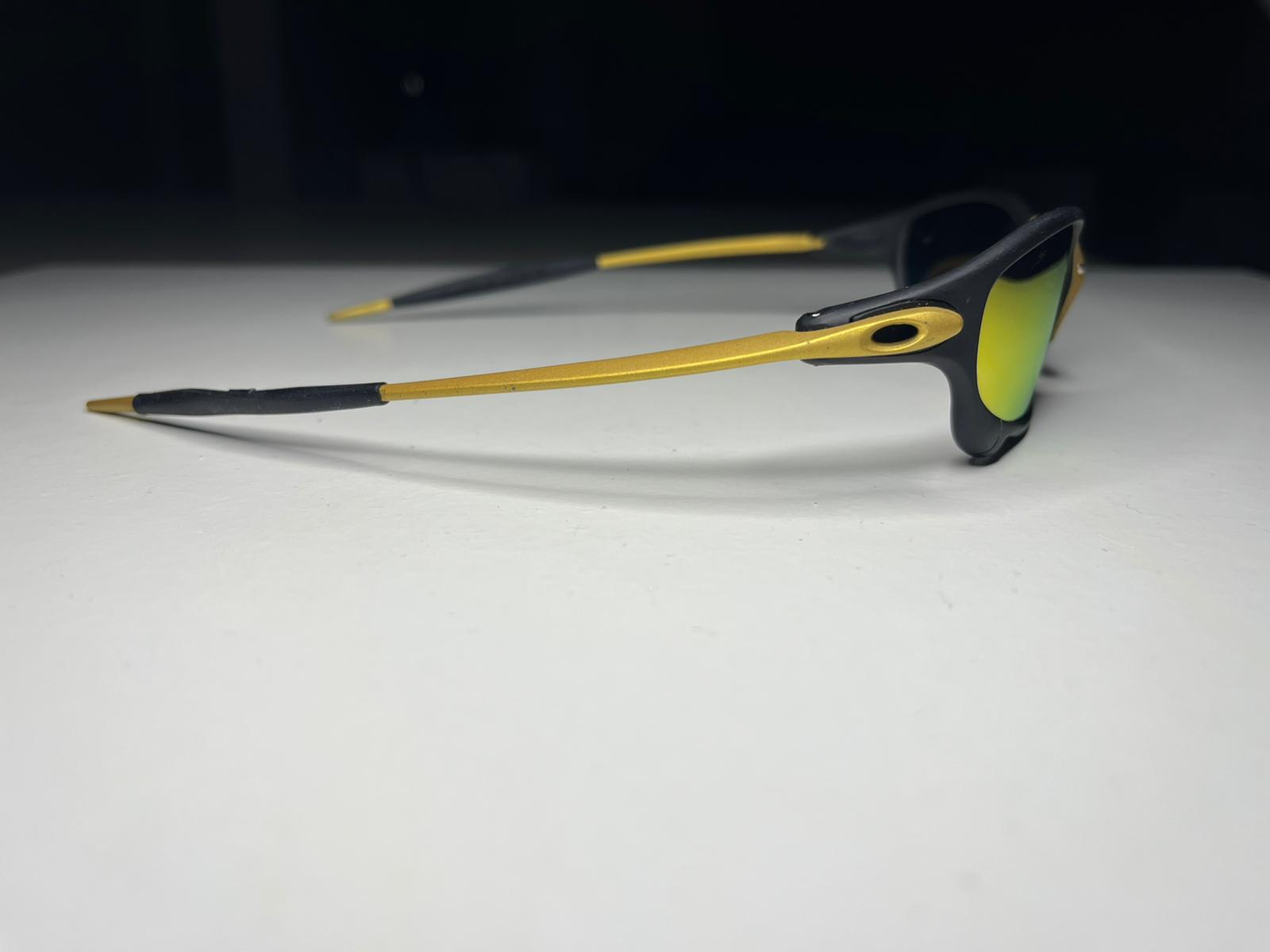 Resolute- Matte Black 24K Gold Frames- Mirror Lenses- Polarized